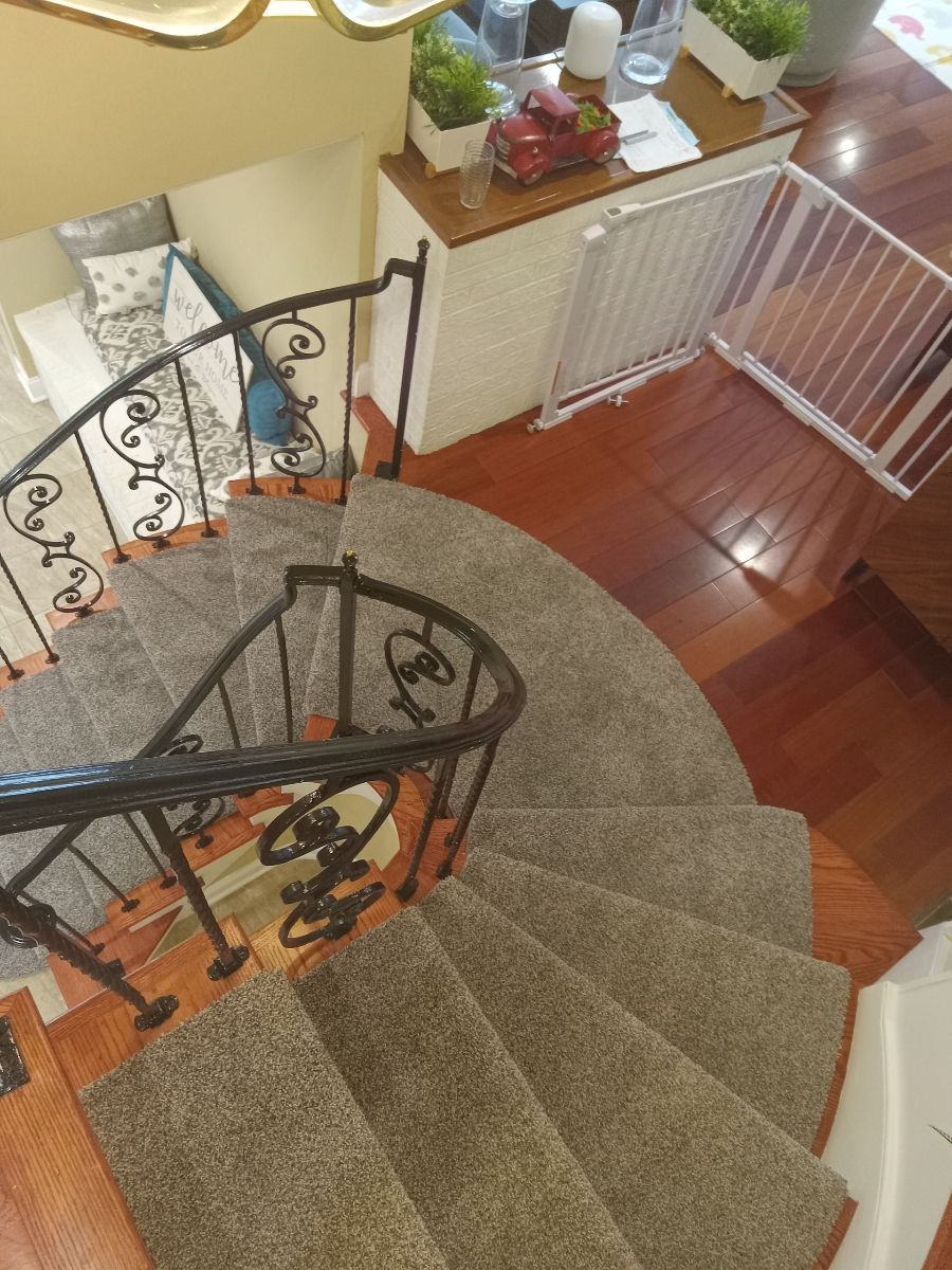 Stair runner