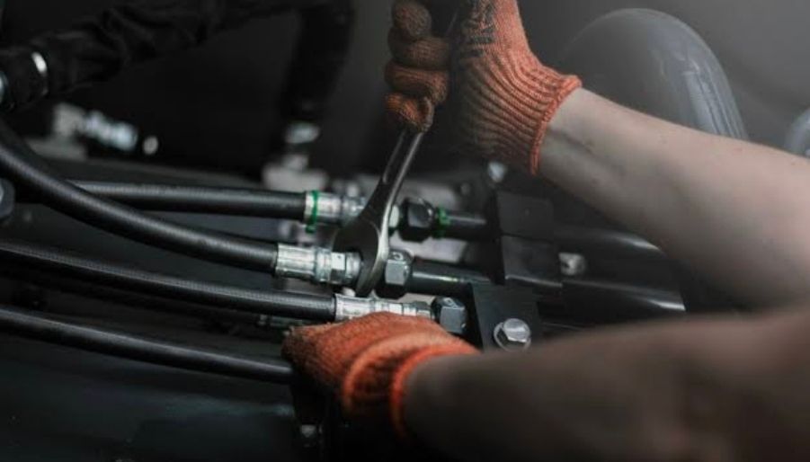 Fluid connector repairs