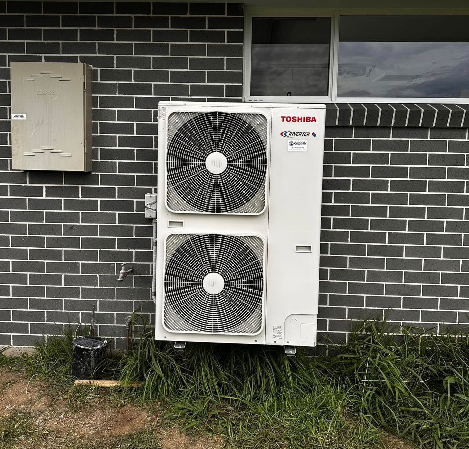 Installing Outdoor Air Conditioning Units