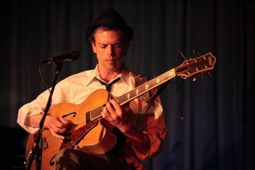 guitar teacher queens ny