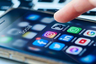 social media selling