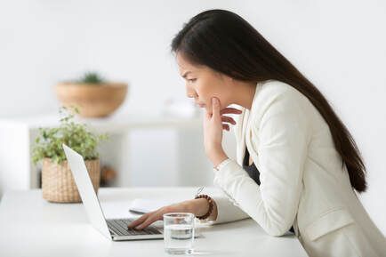woman on laptop