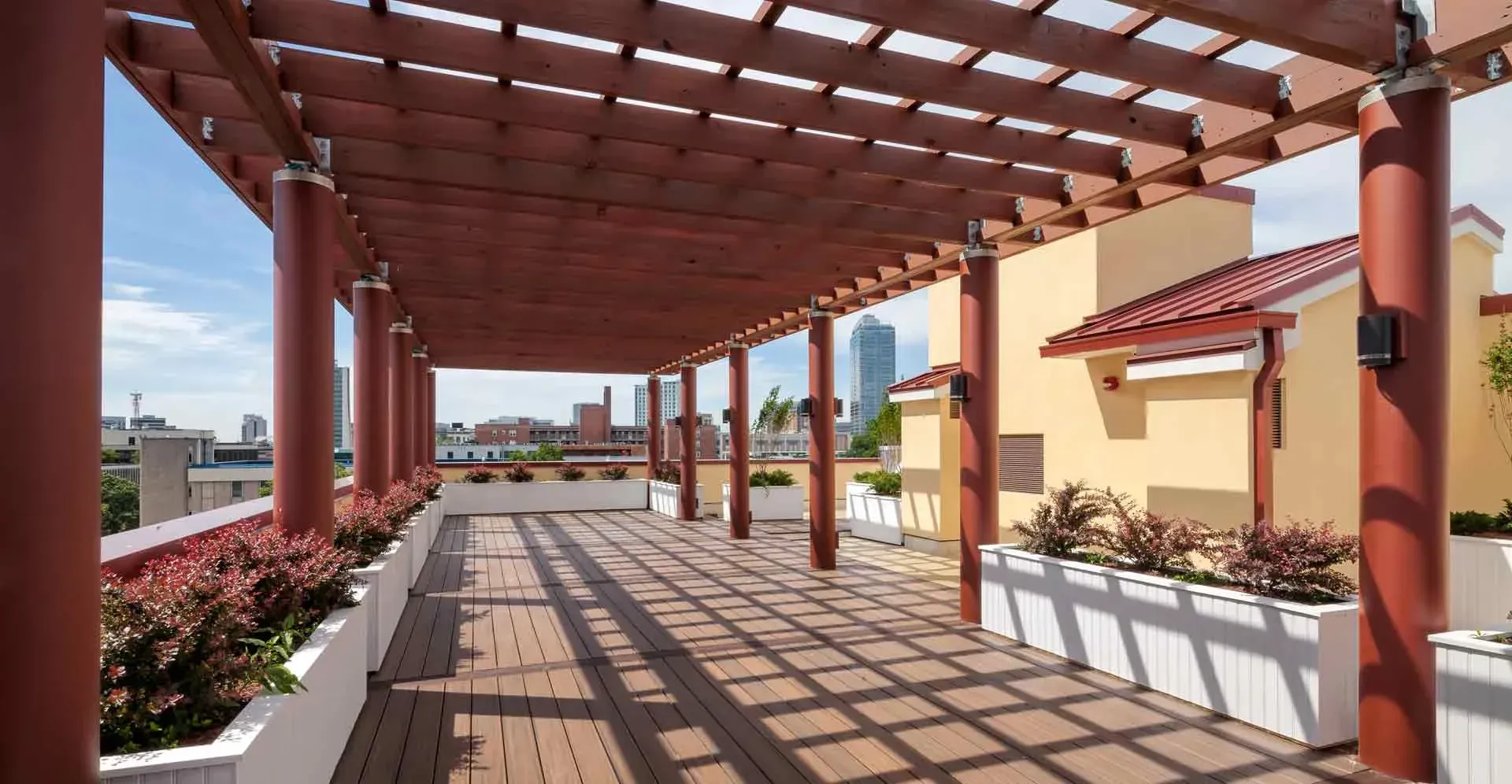Summer roof