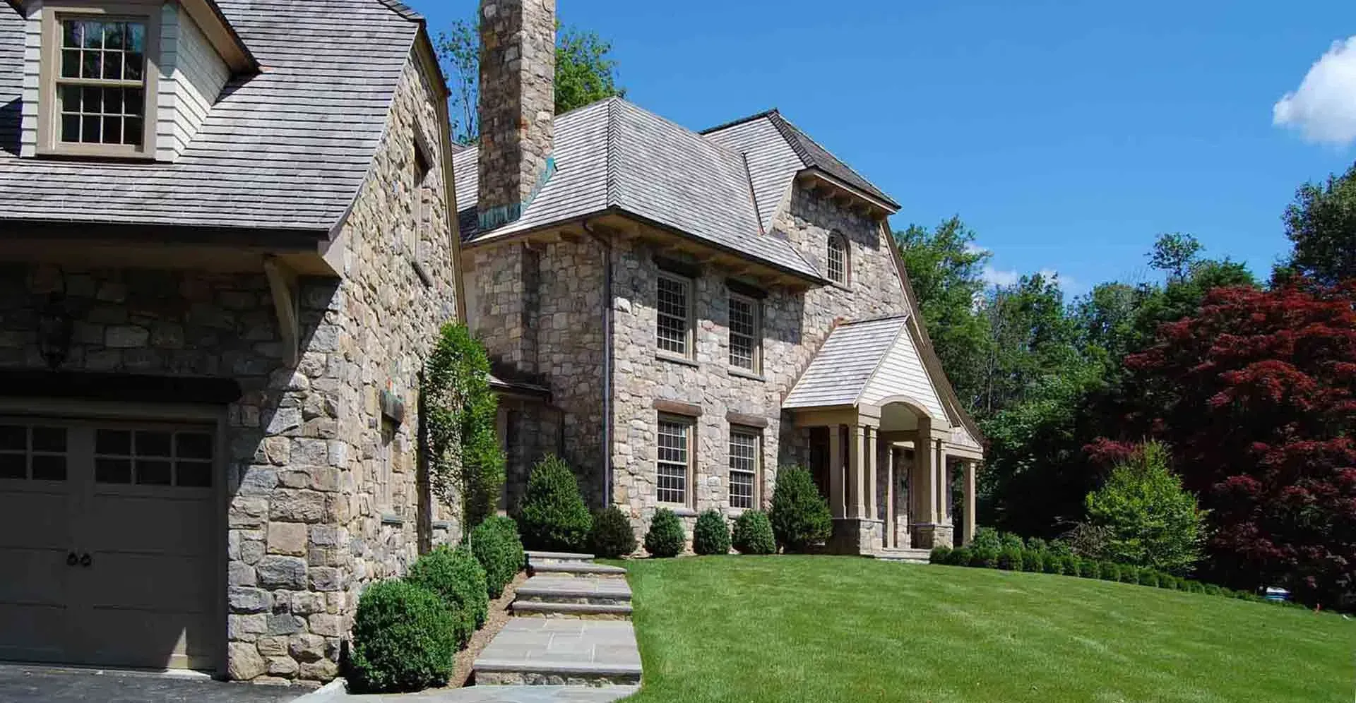 devon-road-residence-exterior-front-elevation-perspective