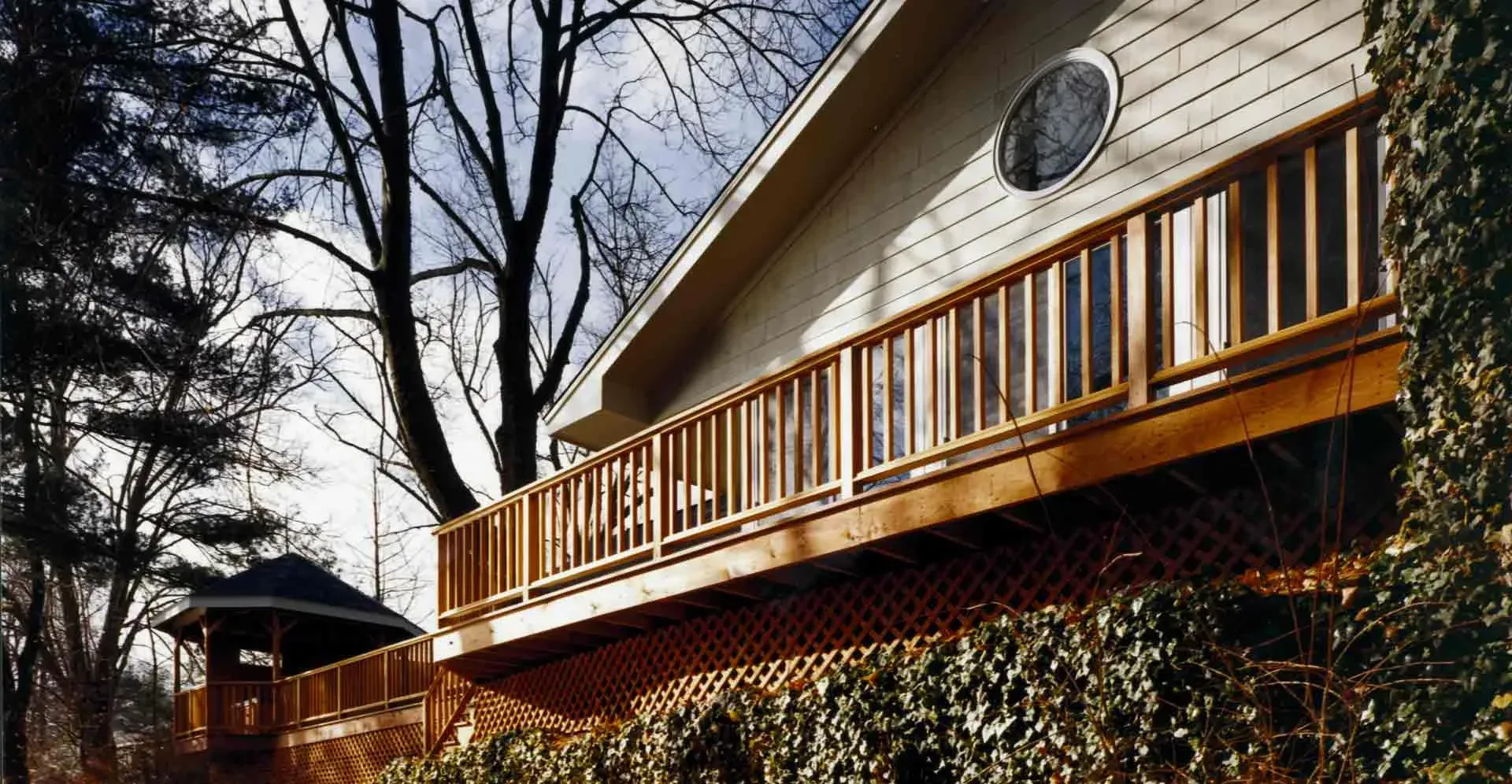 guilford-residence-2-front-peak