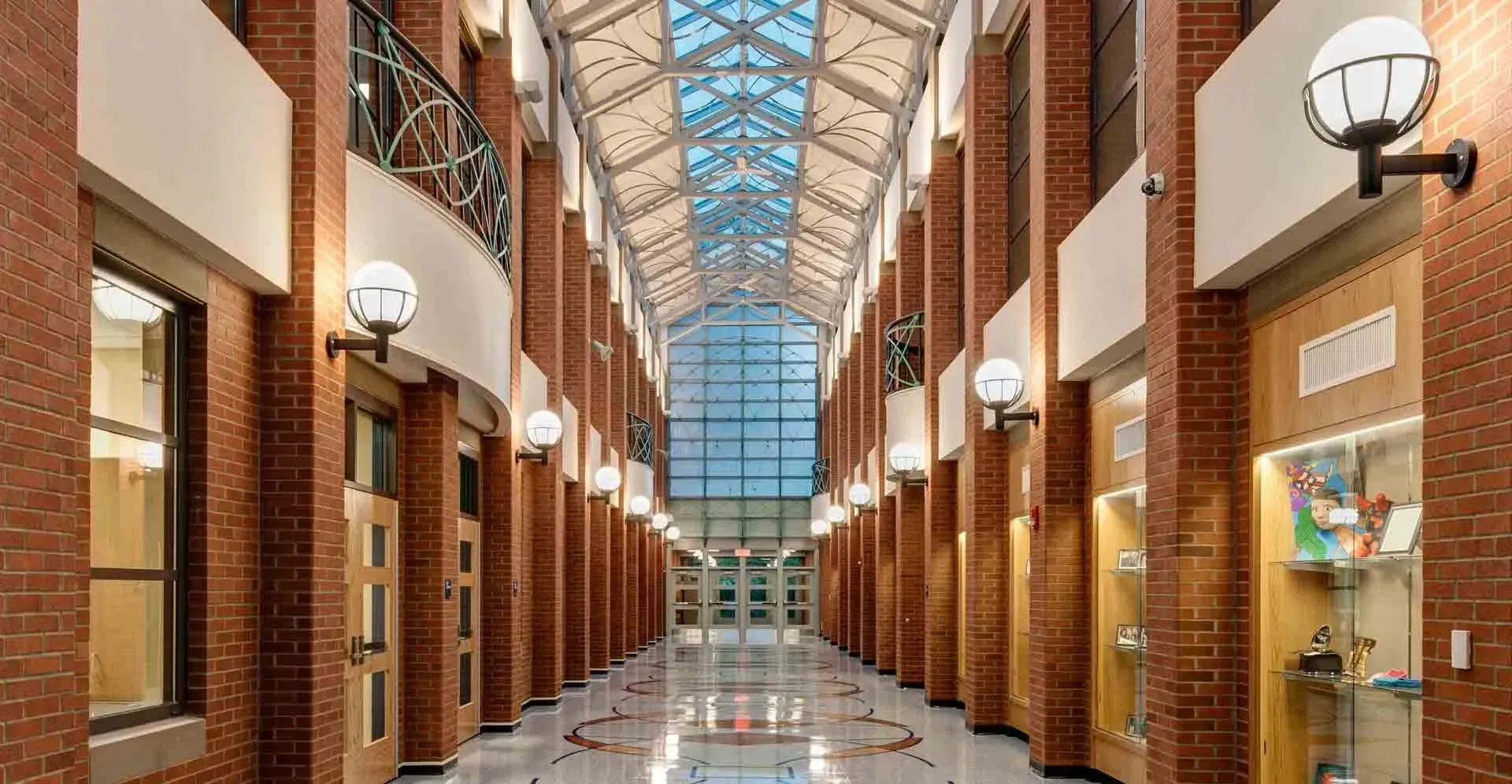 Hill_mainstreet_toward_front_desk-Cropped