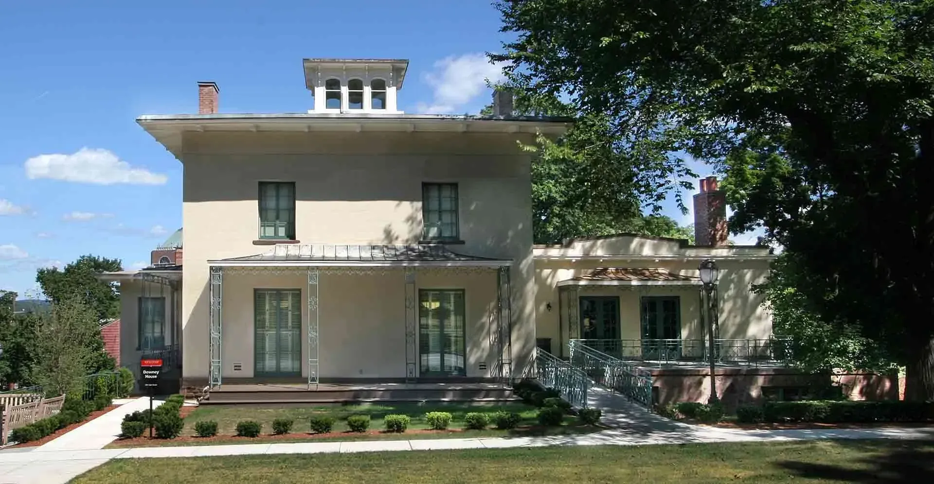 wesleyan-downey-house-front