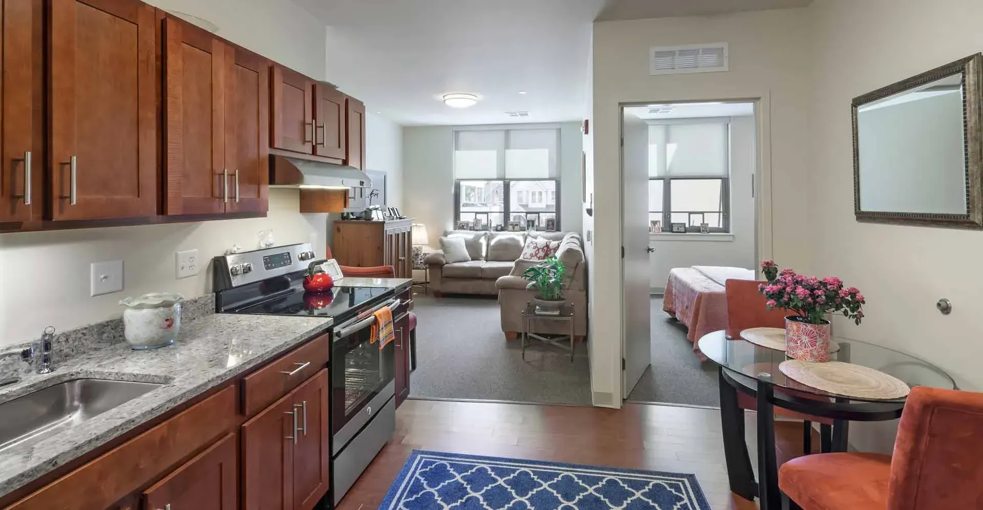 Summer apt