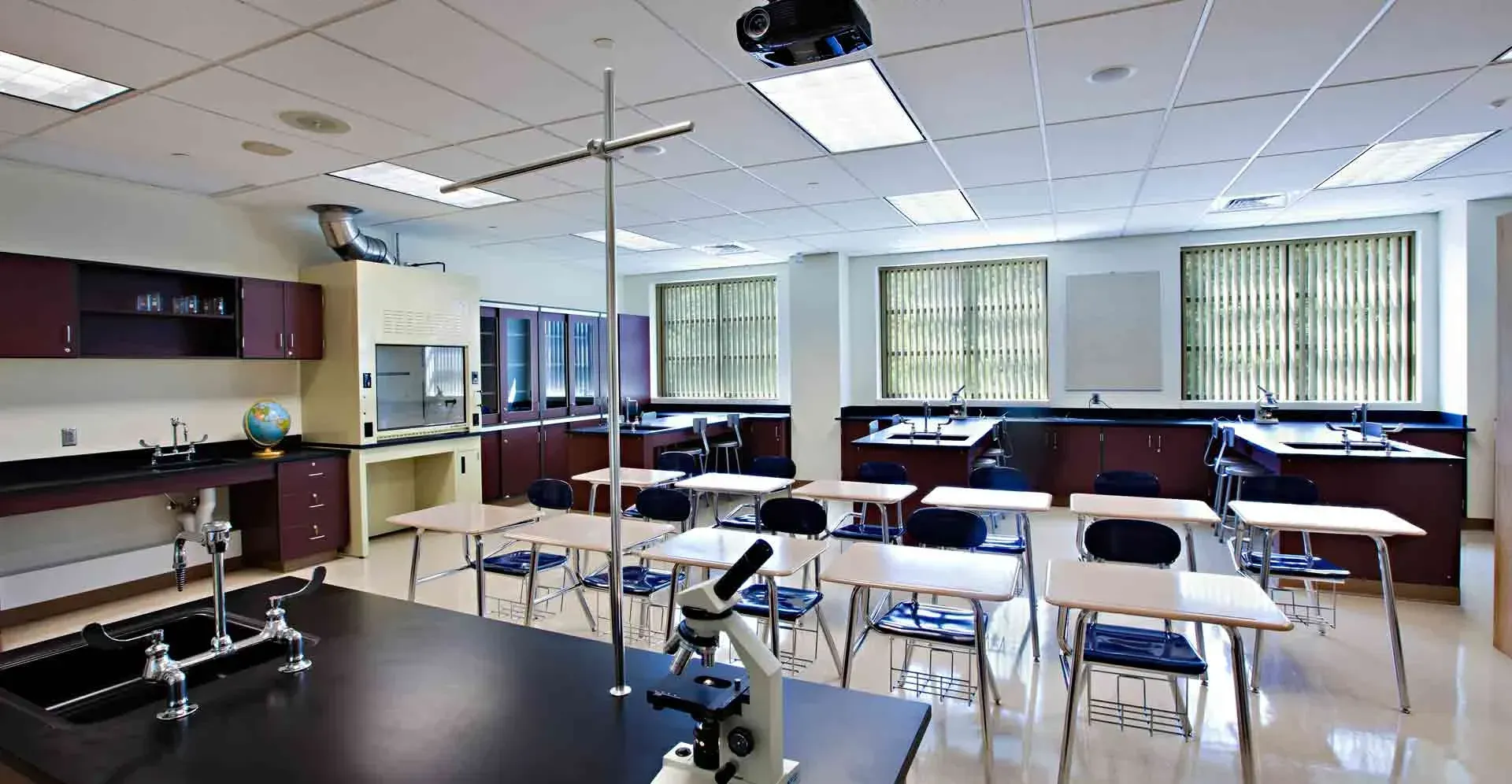 Ces_science_lab