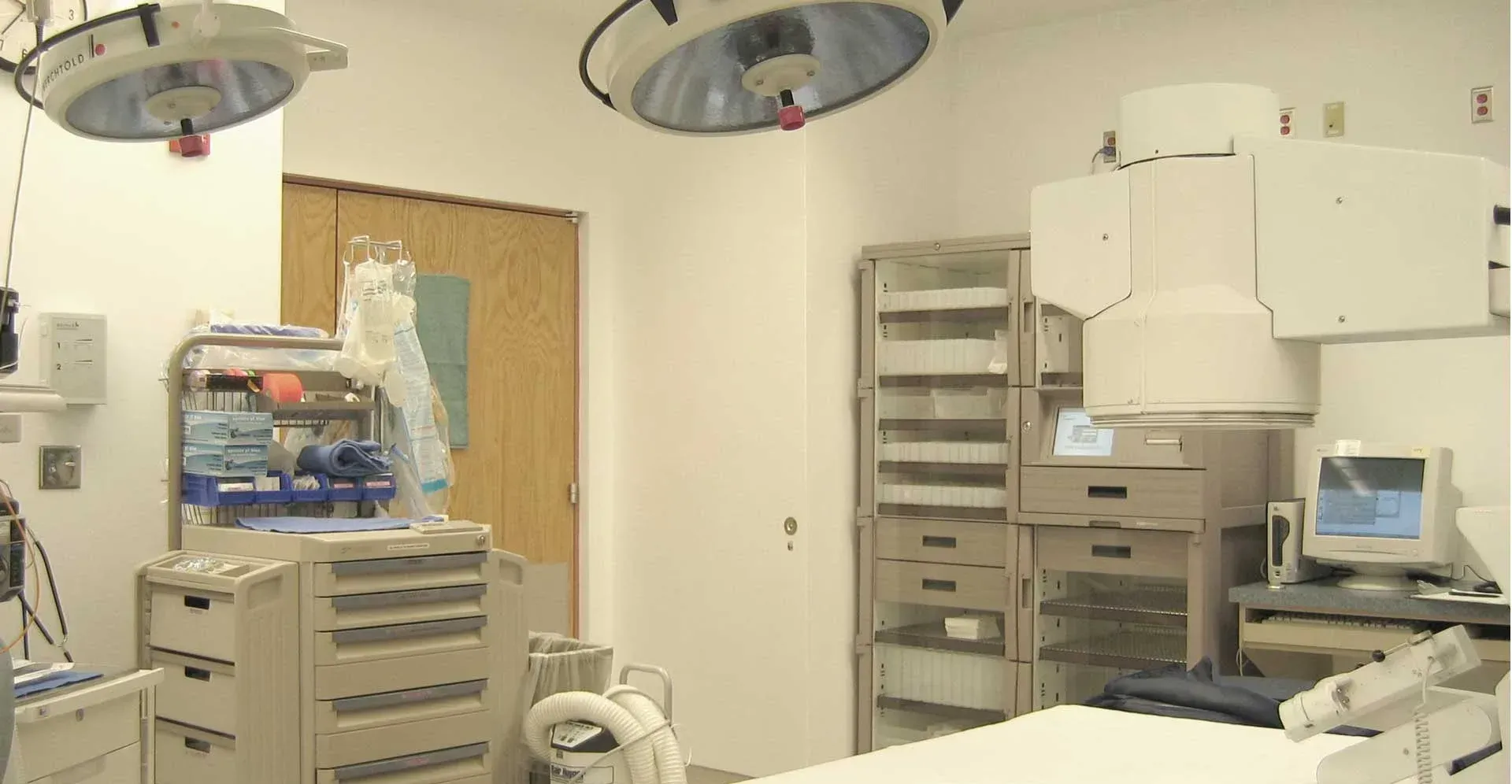 Hospital-Of-St-Raphael-Operating-Room