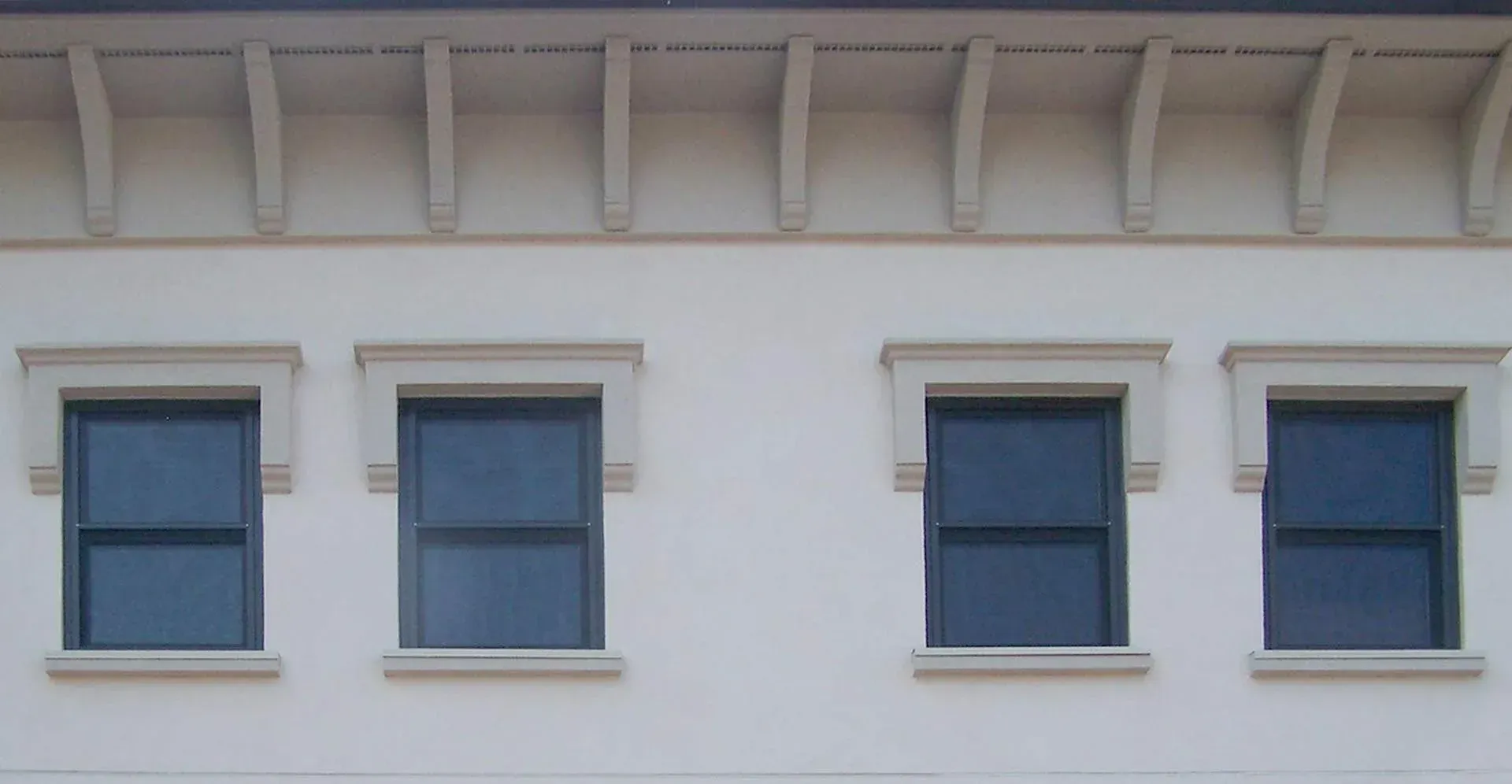 Ry-Wade-Skilled-Nurse-Facility-Exterior-Detail