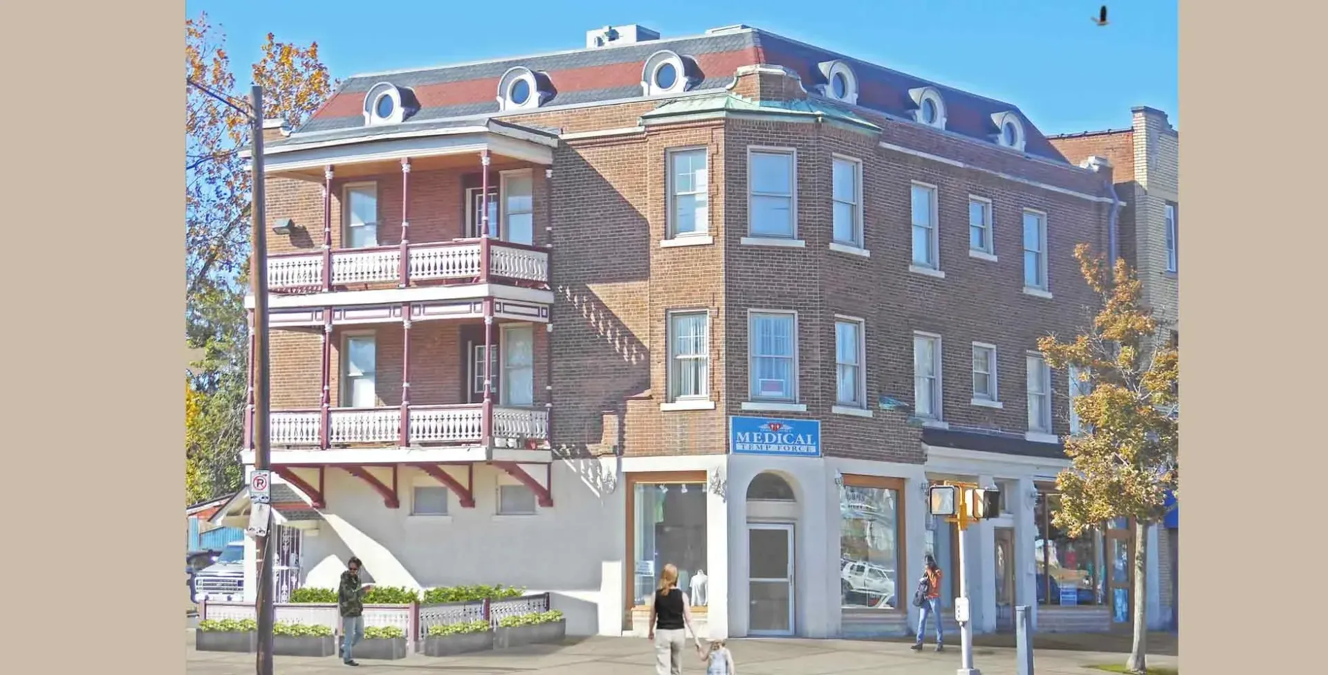 Upper-Albany-541-Albany-Ave