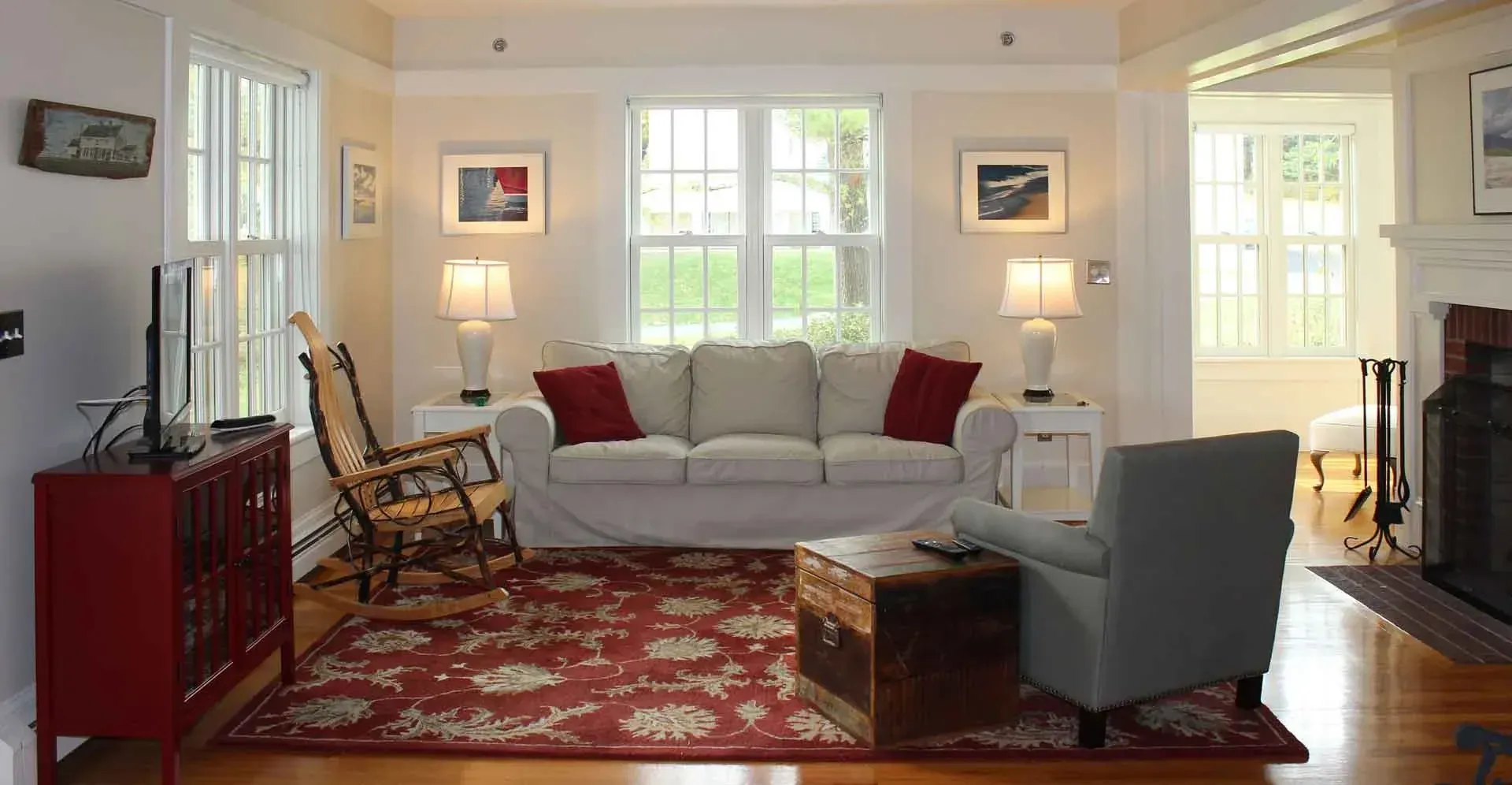 Buck-Dorm-Living-Room