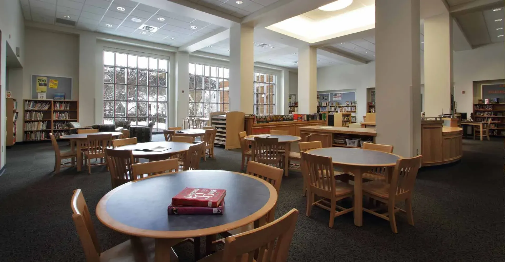 Mauro_sheridan_interior_library_diagonal