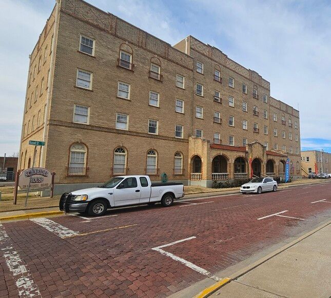 120 S. Russell St, Pampa, TX, 79065