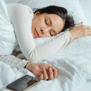 Sleep & Rest Unwind & Rest Well Young Living Essential Oil Products