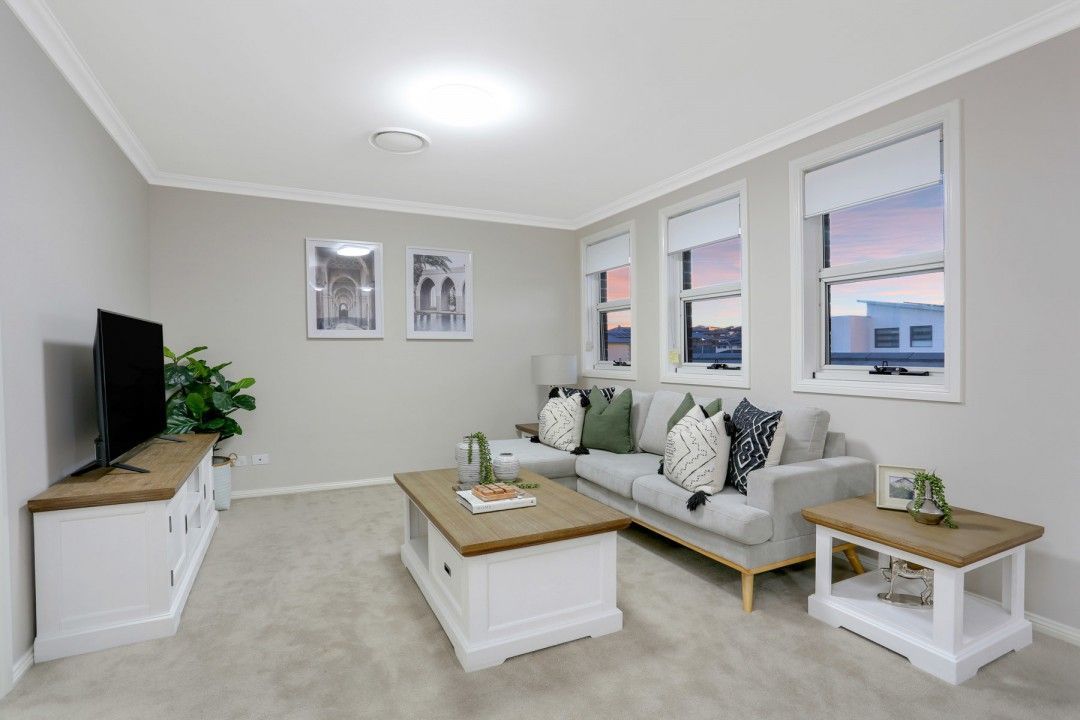64 Thomas Boulton Circuit, Kellyville