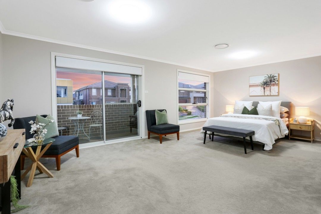 64 Thomas Boulton Circuit, Kellyville