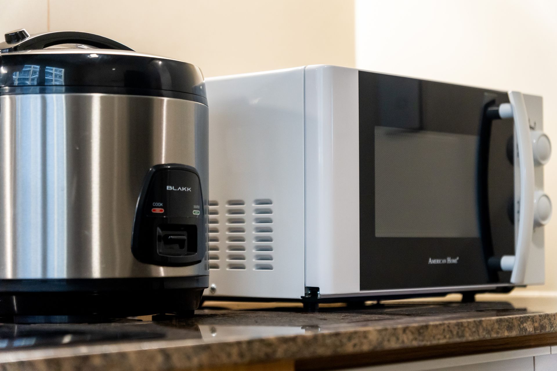 Rice cooker and microwave