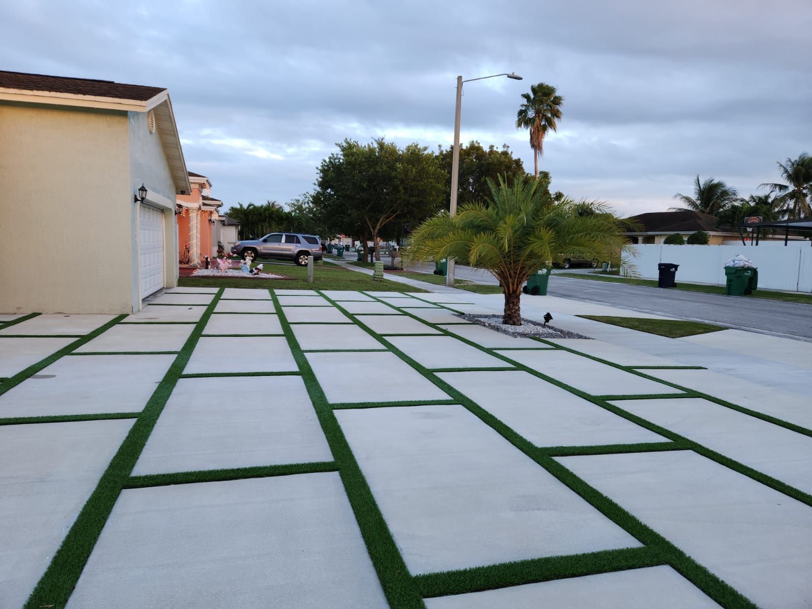 Concrete and Artificial Grass A Match Made in Heaven for Low