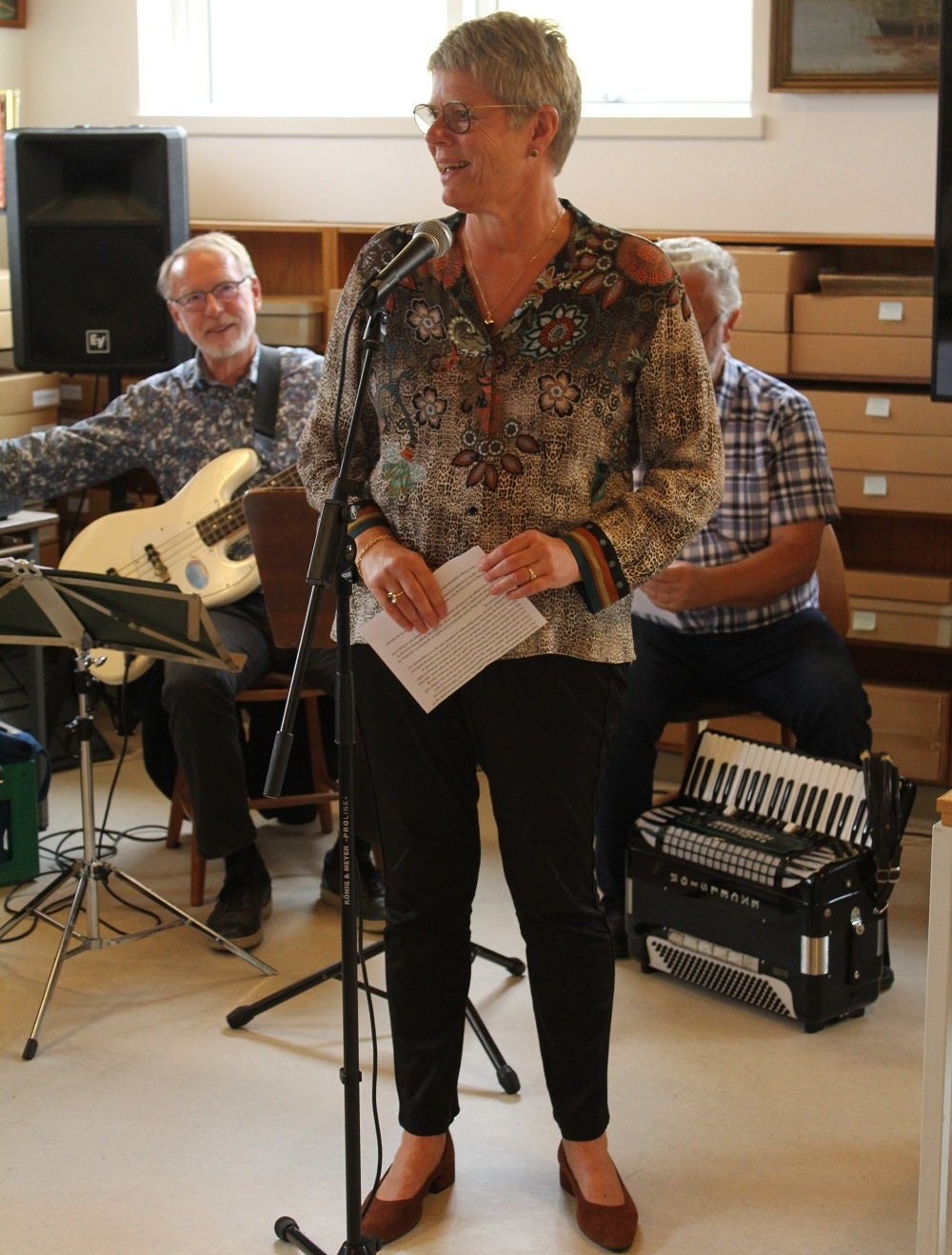 September 2020 - Kulturudvalgsformand Hanne Klit fra Svendborg Kommune holder tale ved indvielsen af Tåsinge Lokalarkivs nyrenoverede lokaler