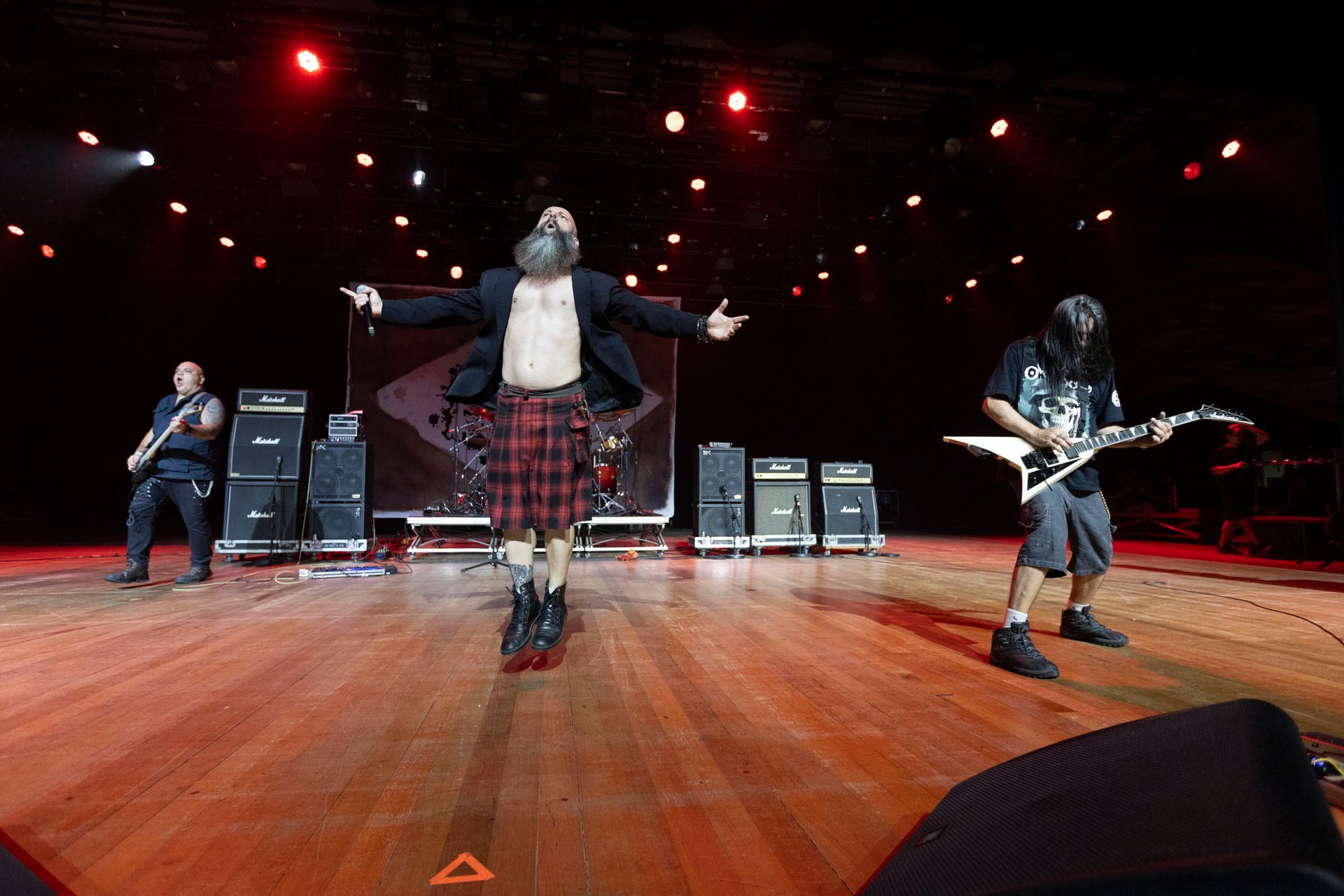 arch enemy  no bangers pen air