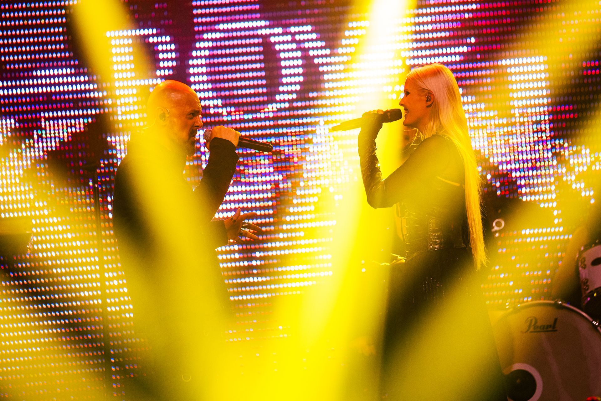 roy khan em SP