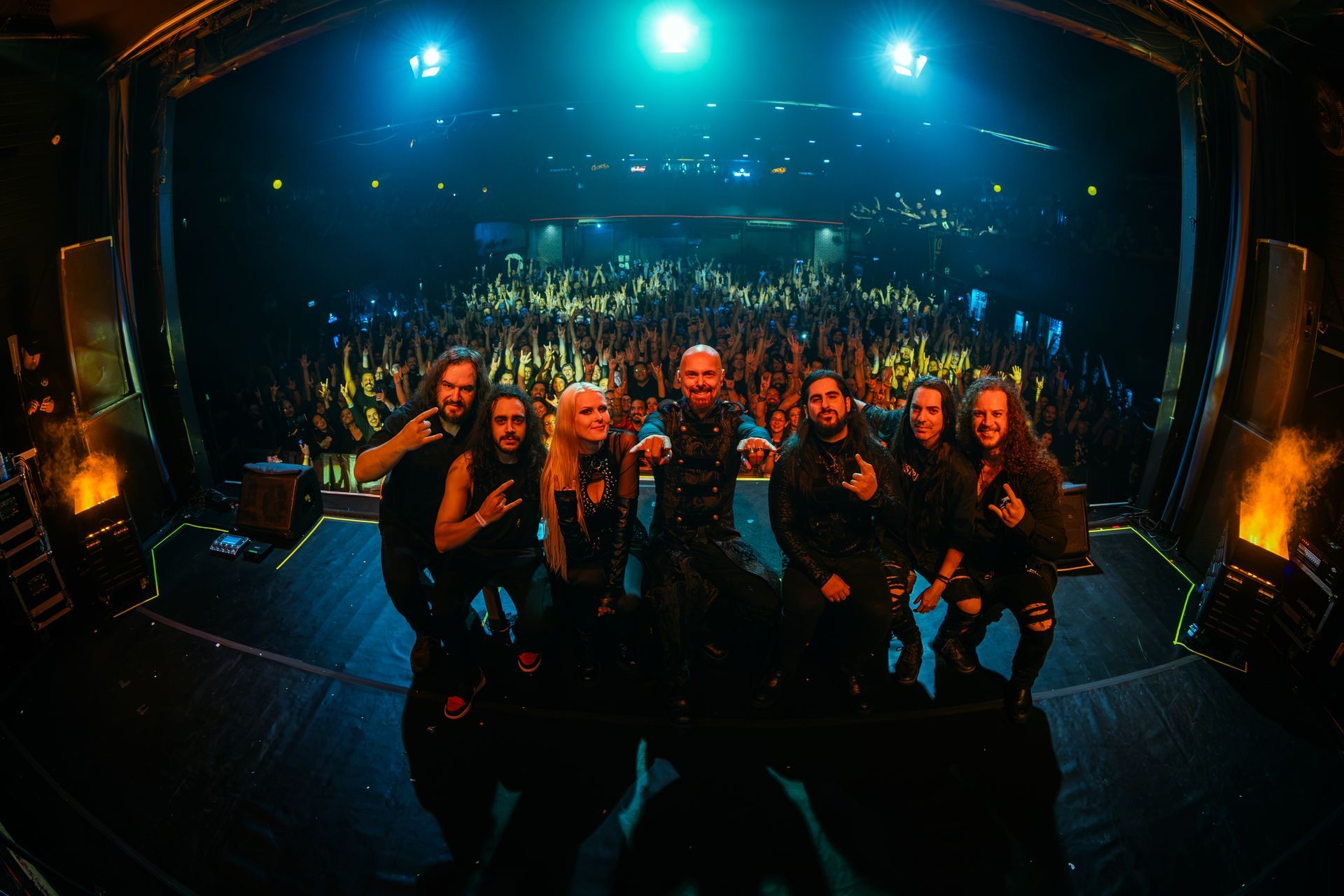 roy khan em SP