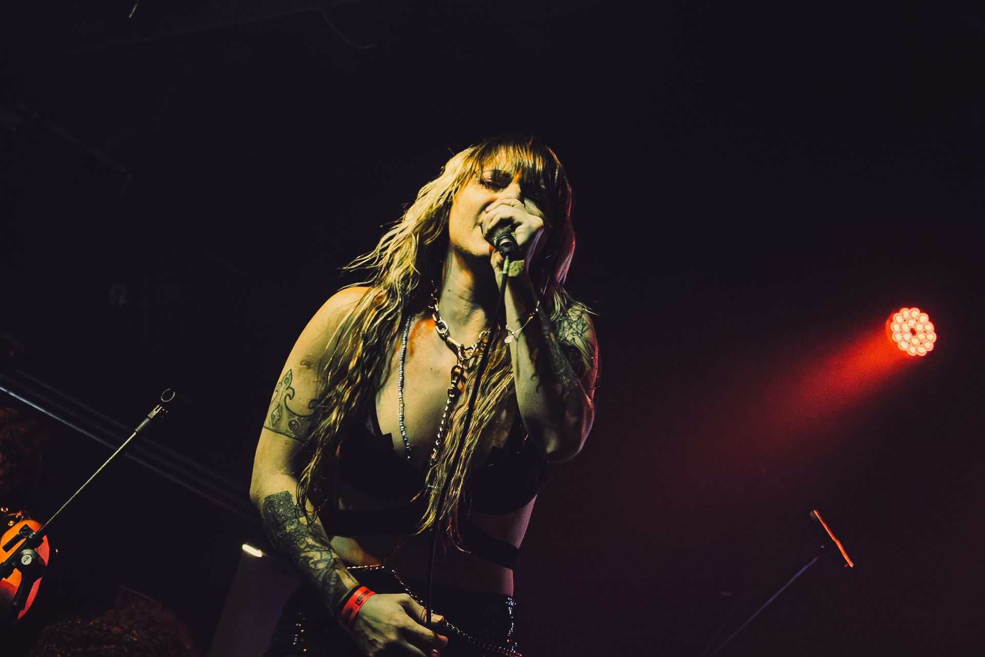 the monic em SP