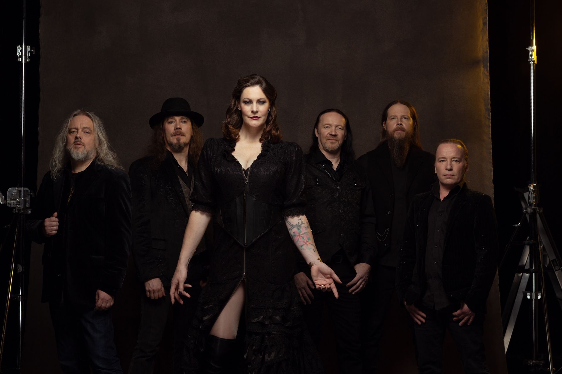 Nightwish celebra 30 anos com coletânea que reúne shows, raridades e documentário