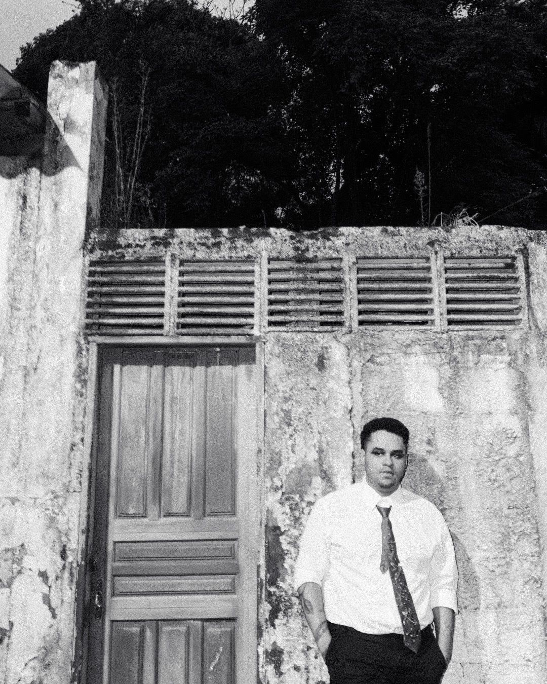 limmbo estreia na Casalago Records com “glitter eyes”