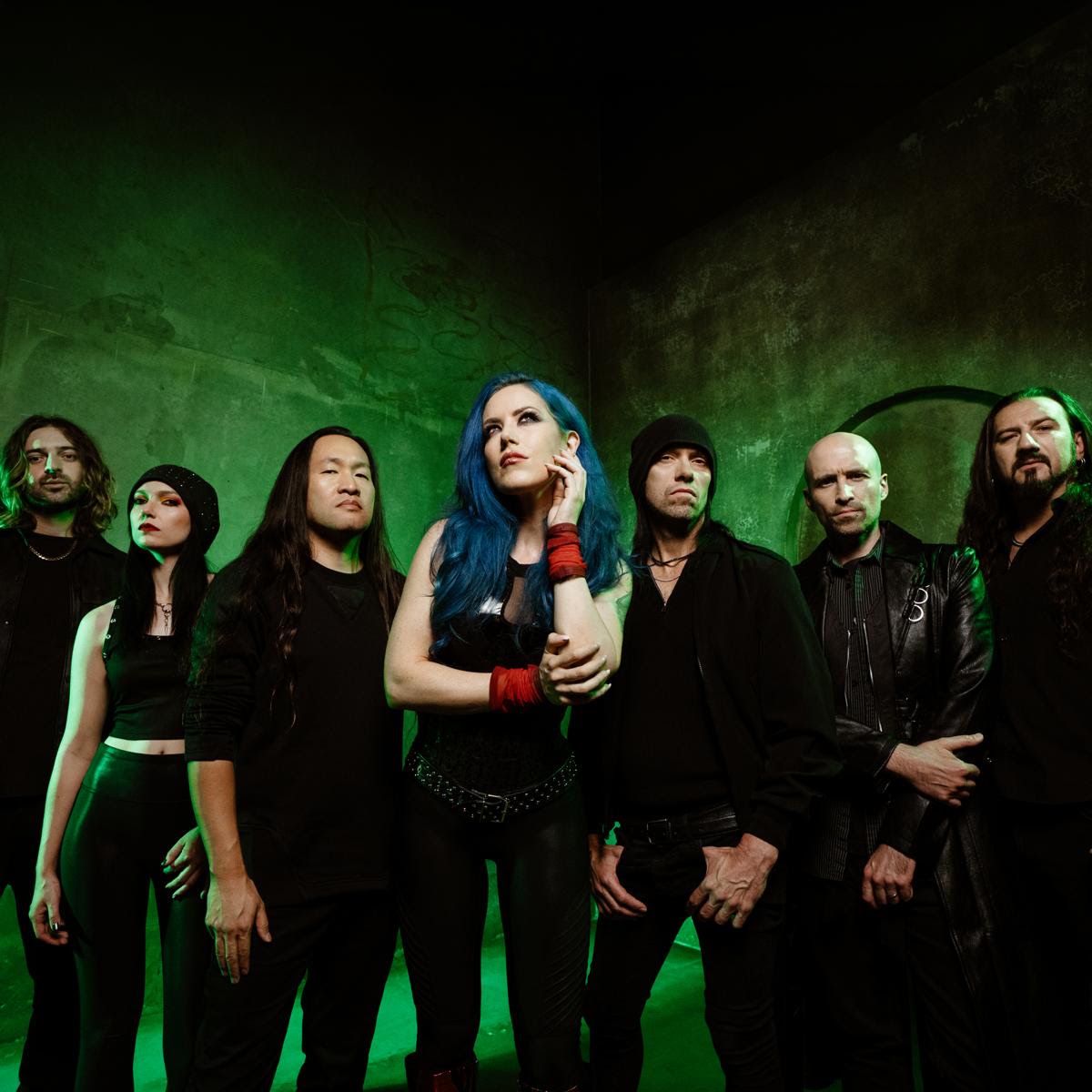 DragonForce anuncia décimo álbum de estúdio com Alissa White-Gluz nos vocais