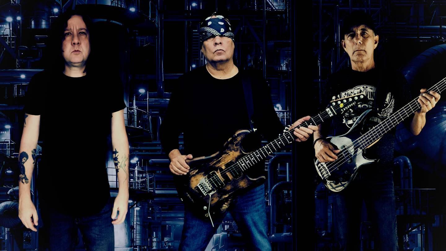 Tracy G. Group estreia com “Human Reptile” e anuncia álbum MAKKINAGEDOOM