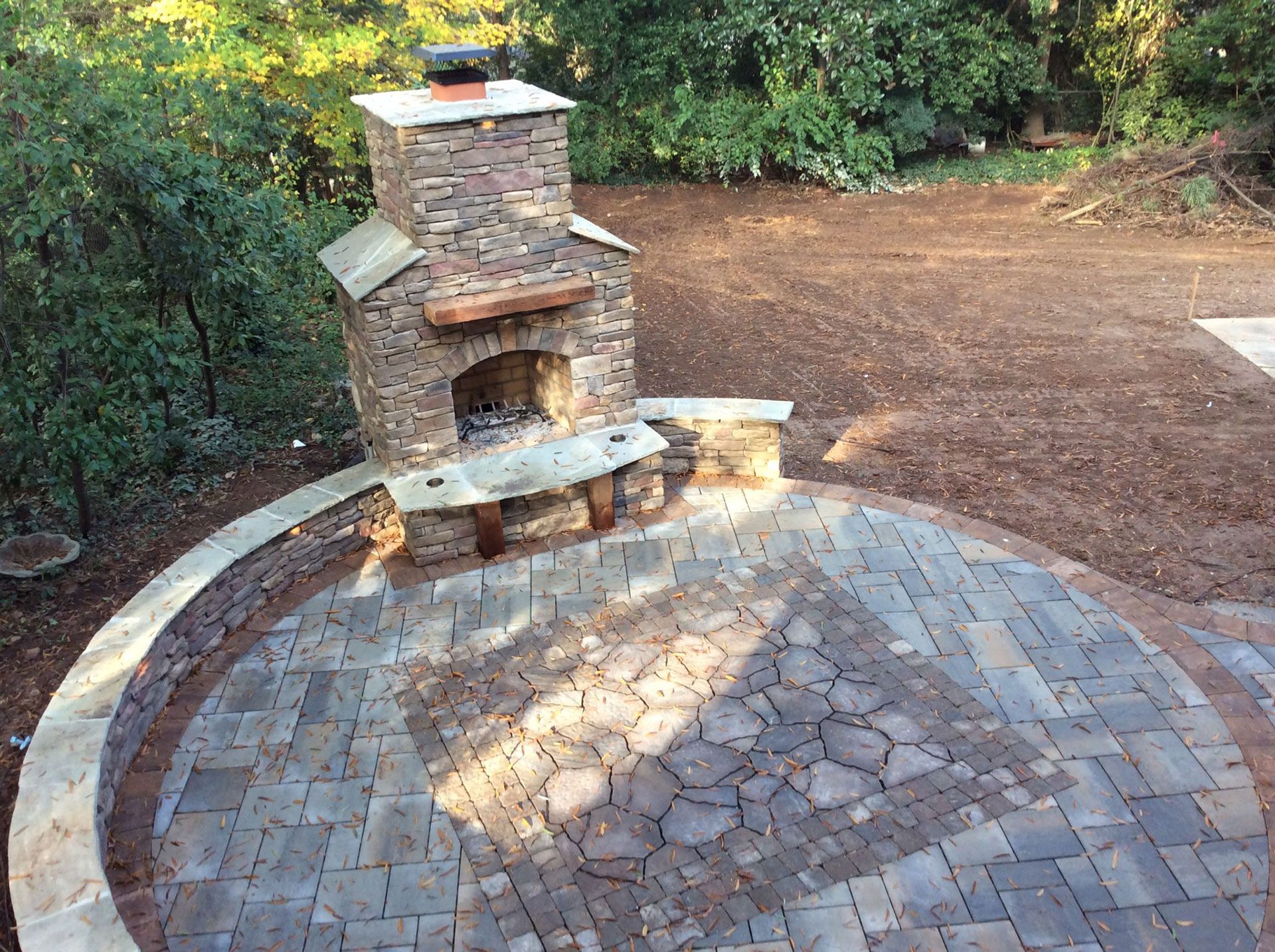 Outdoor Fireplaces and Firepits Raleigh & Apex, NC Brookscapes LLC