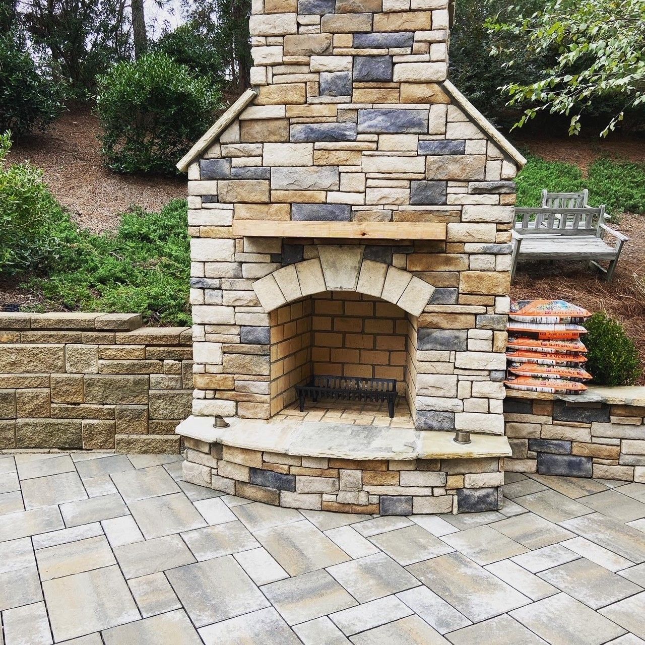 Outdoor Fireplaces and Firepits Raleigh & Apex, NC Brookscapes LLC