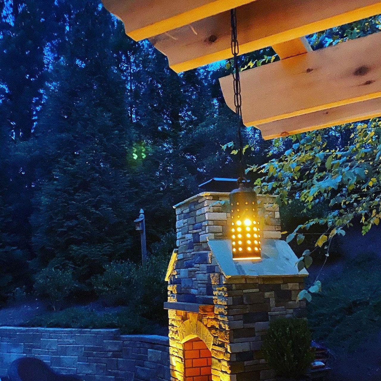 Outdoor Lighting Raleigh, Apex & Wake Forest, NC Brookscapes LLC