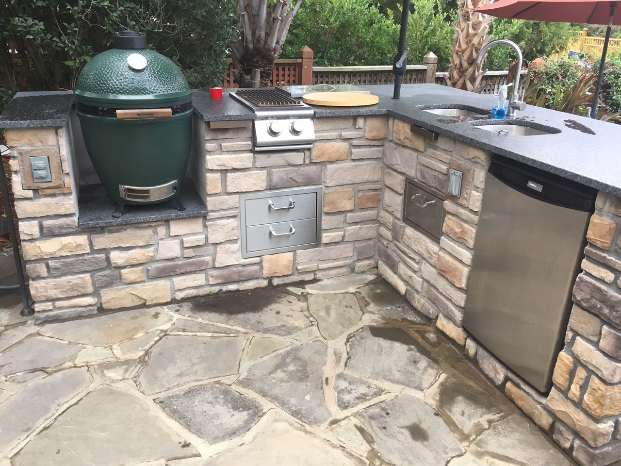 Outdoor Kitchens 13