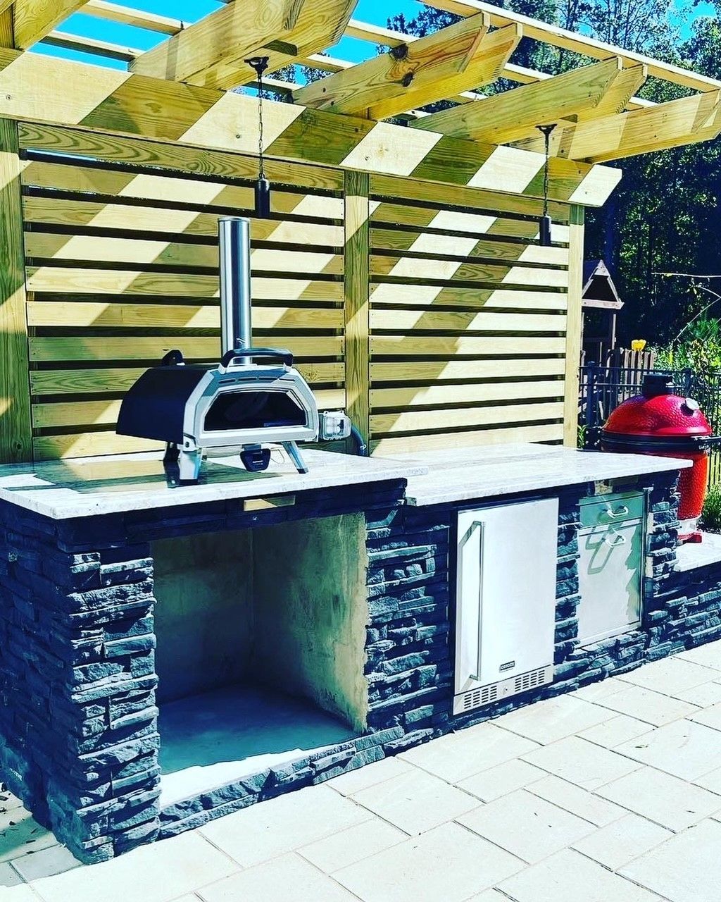 Outdoor Kitchens 24