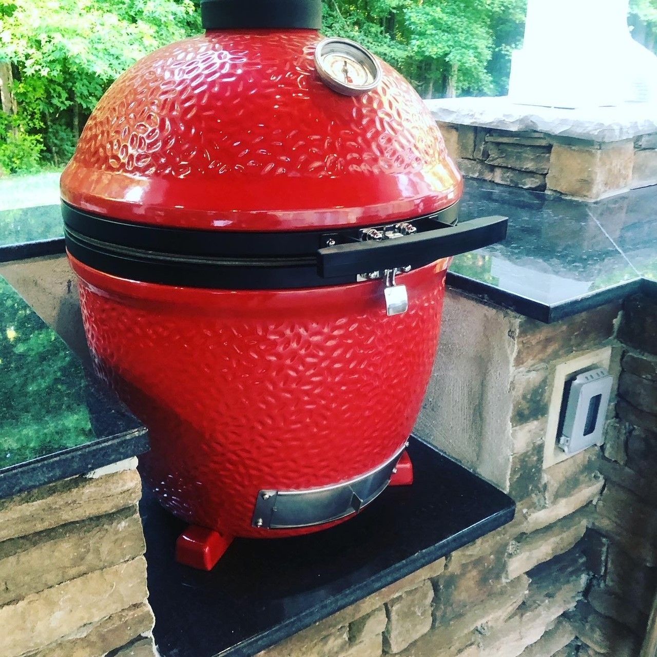 Outdoor Kitchens 37