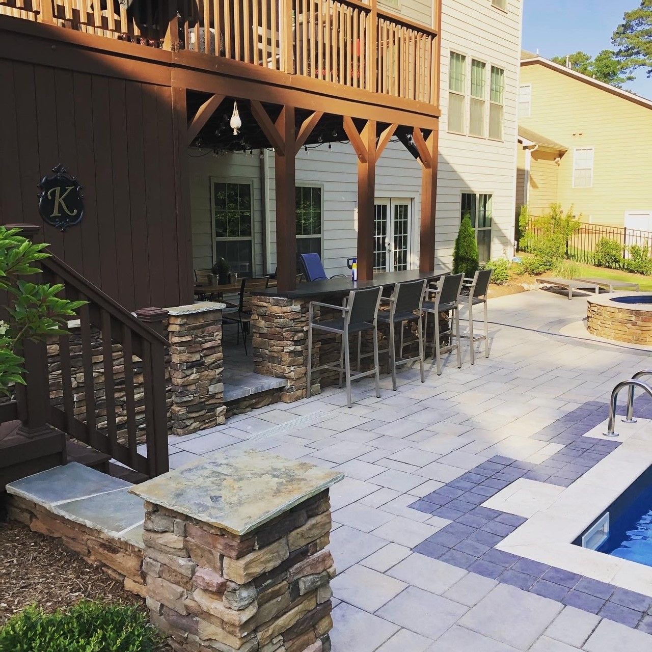 Outdoor Kitchens 41