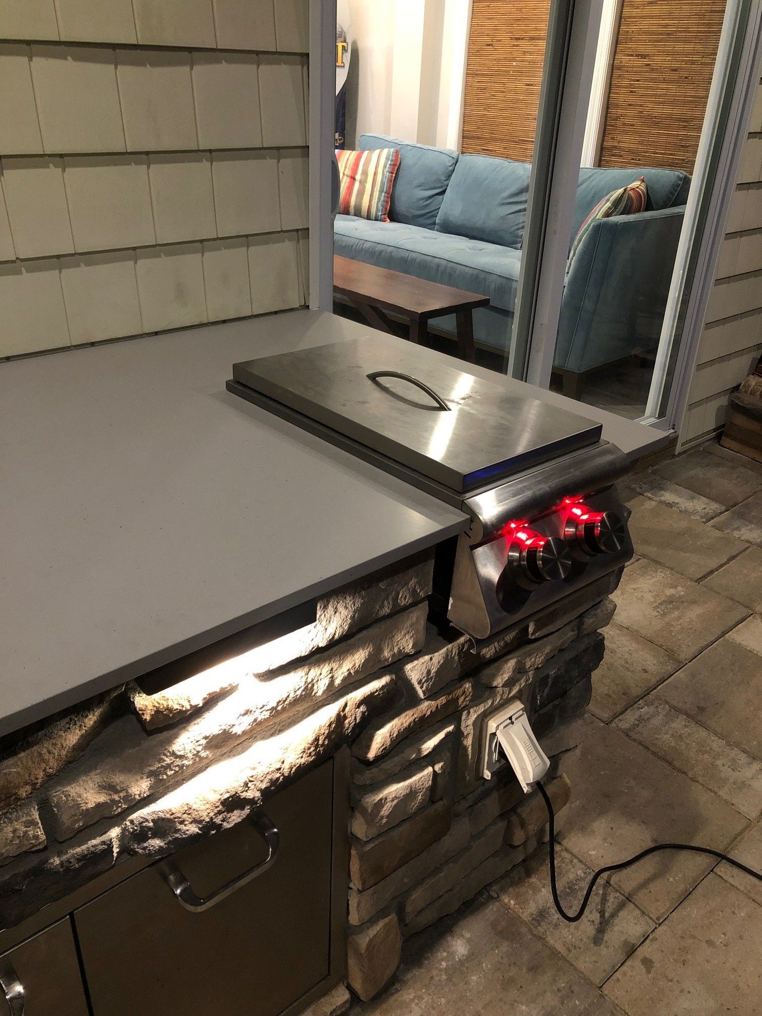 Outdoor Kitchens 43