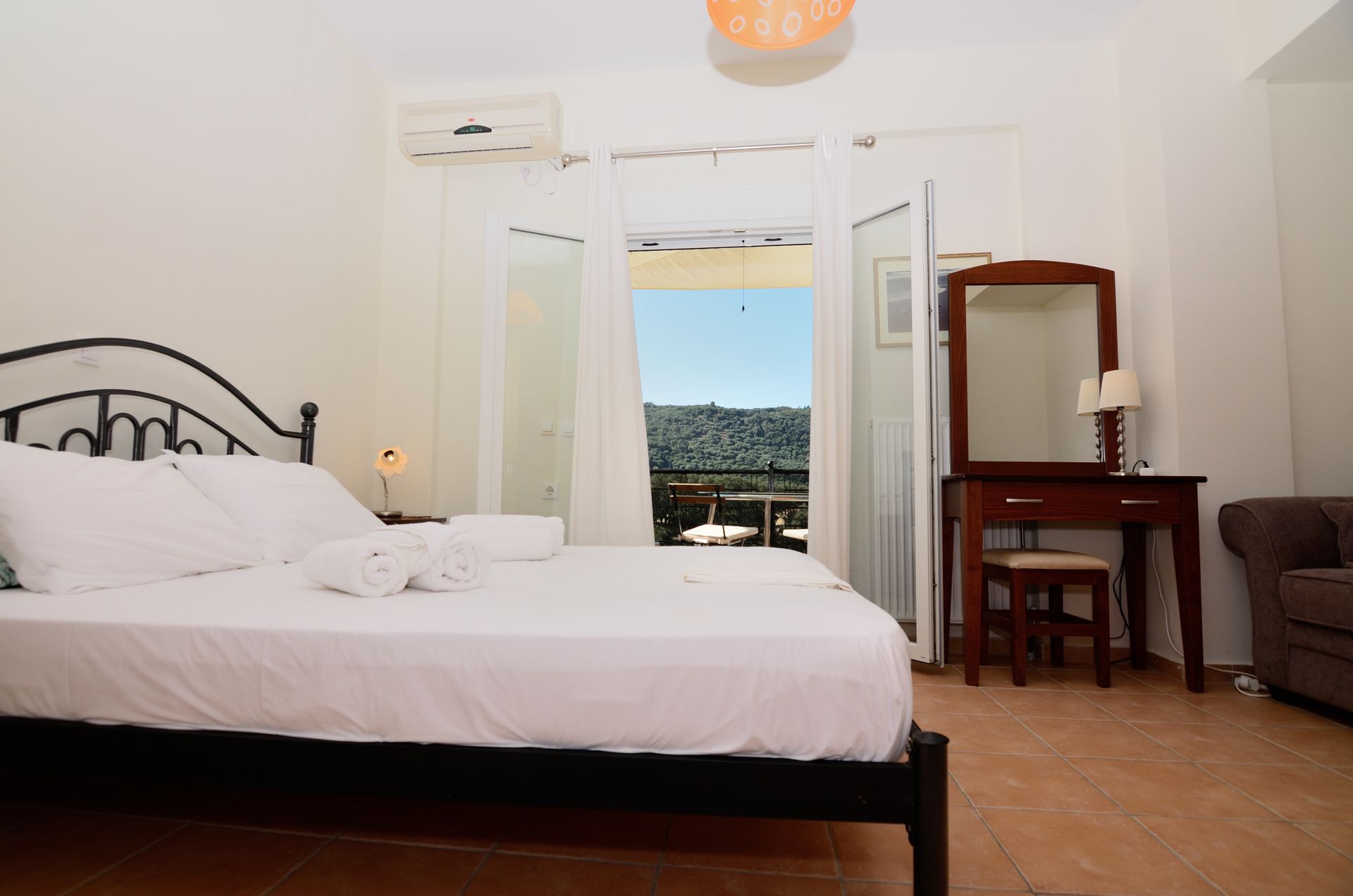 villa ektoras maisonette master bedroom