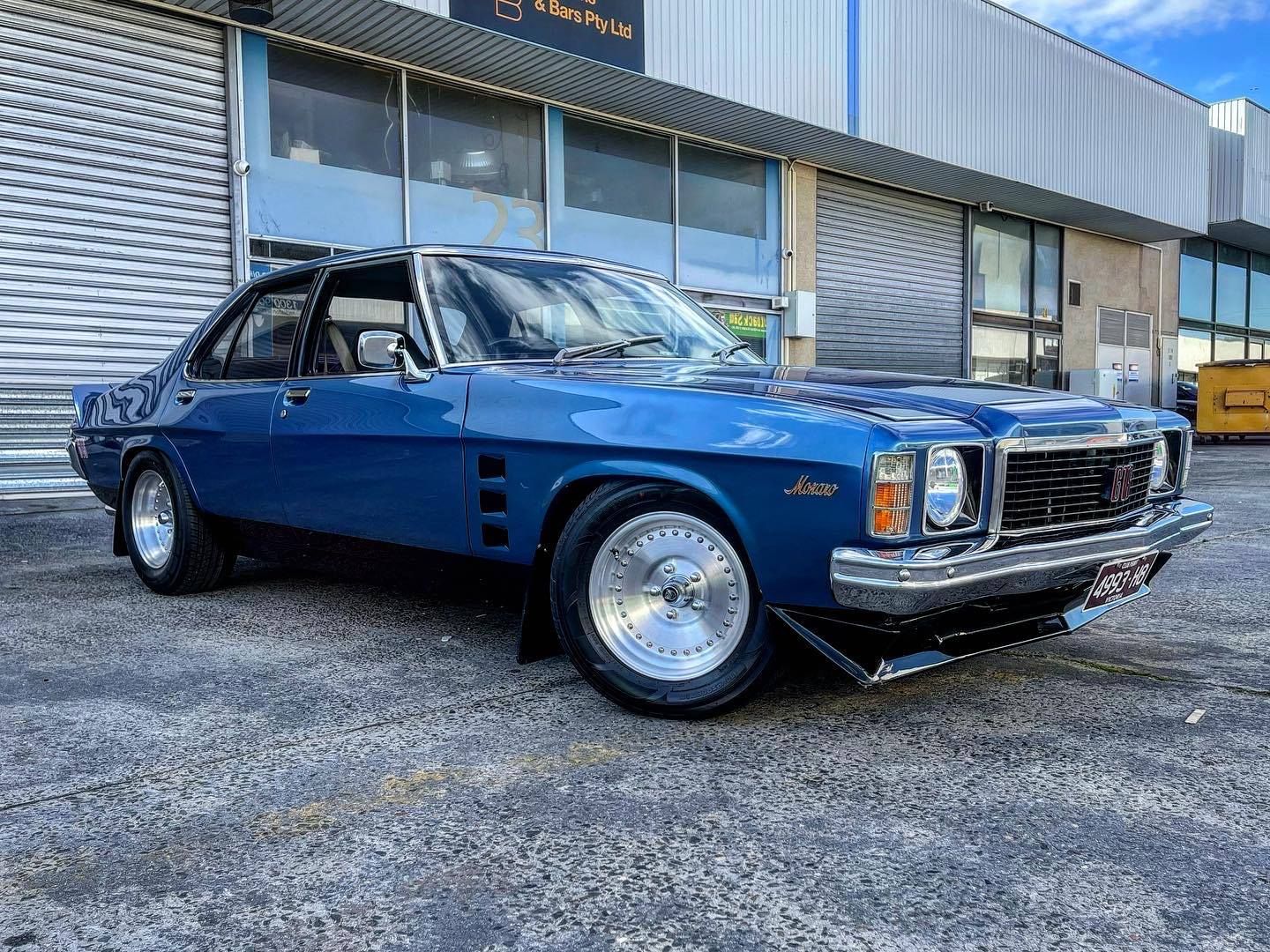 Holden Monaro with Center Line Auto Drag wheels