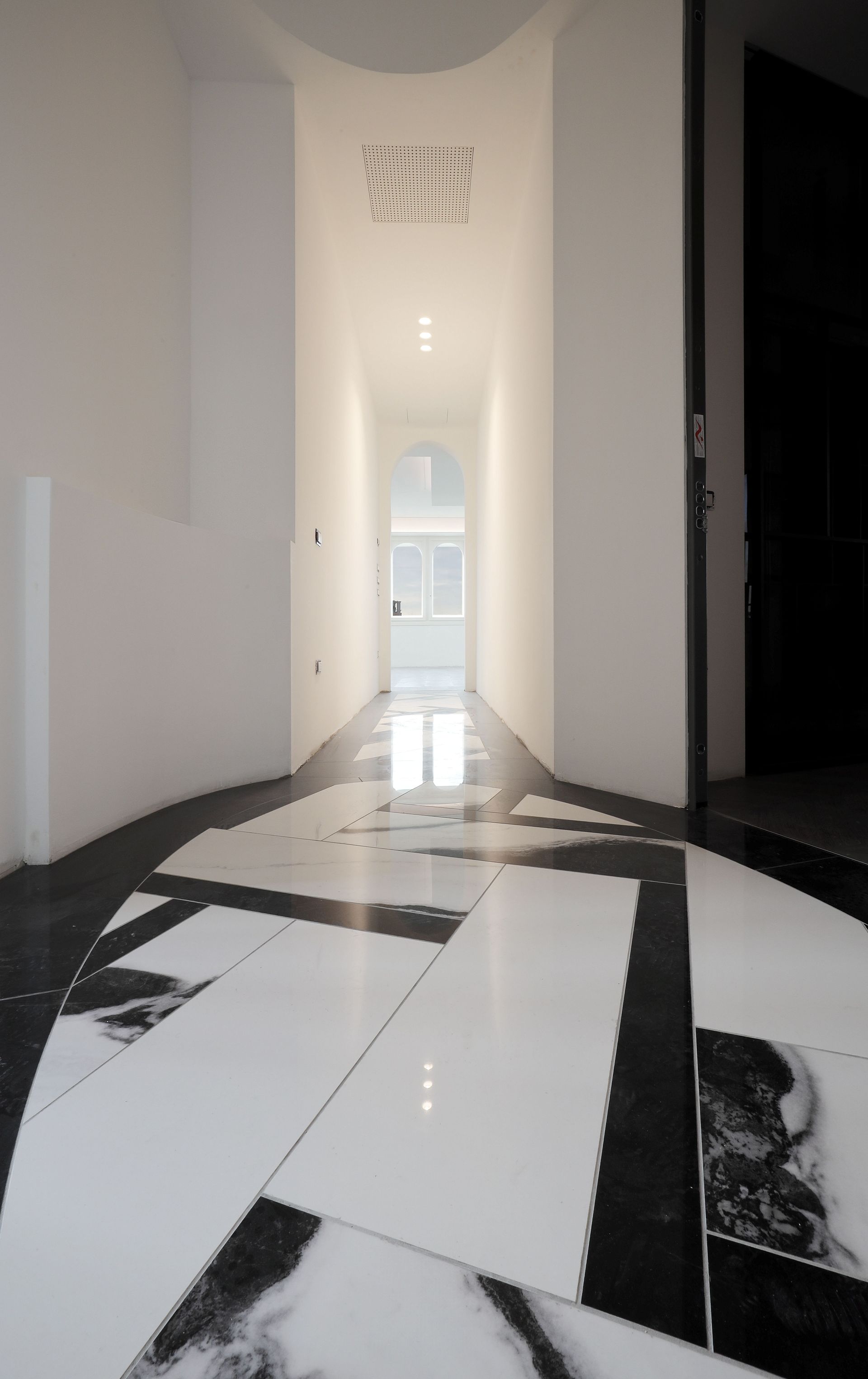 ingresso ristrutturazione ArtéNworK Desio Milano Monza