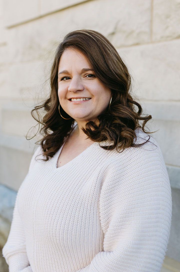 Beth Fiske, Accounting