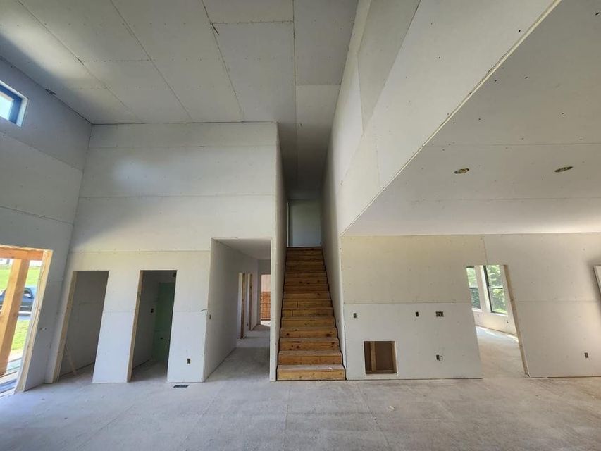 Picture Of Man | Springfield, MO | The FinishingTouch Drywall