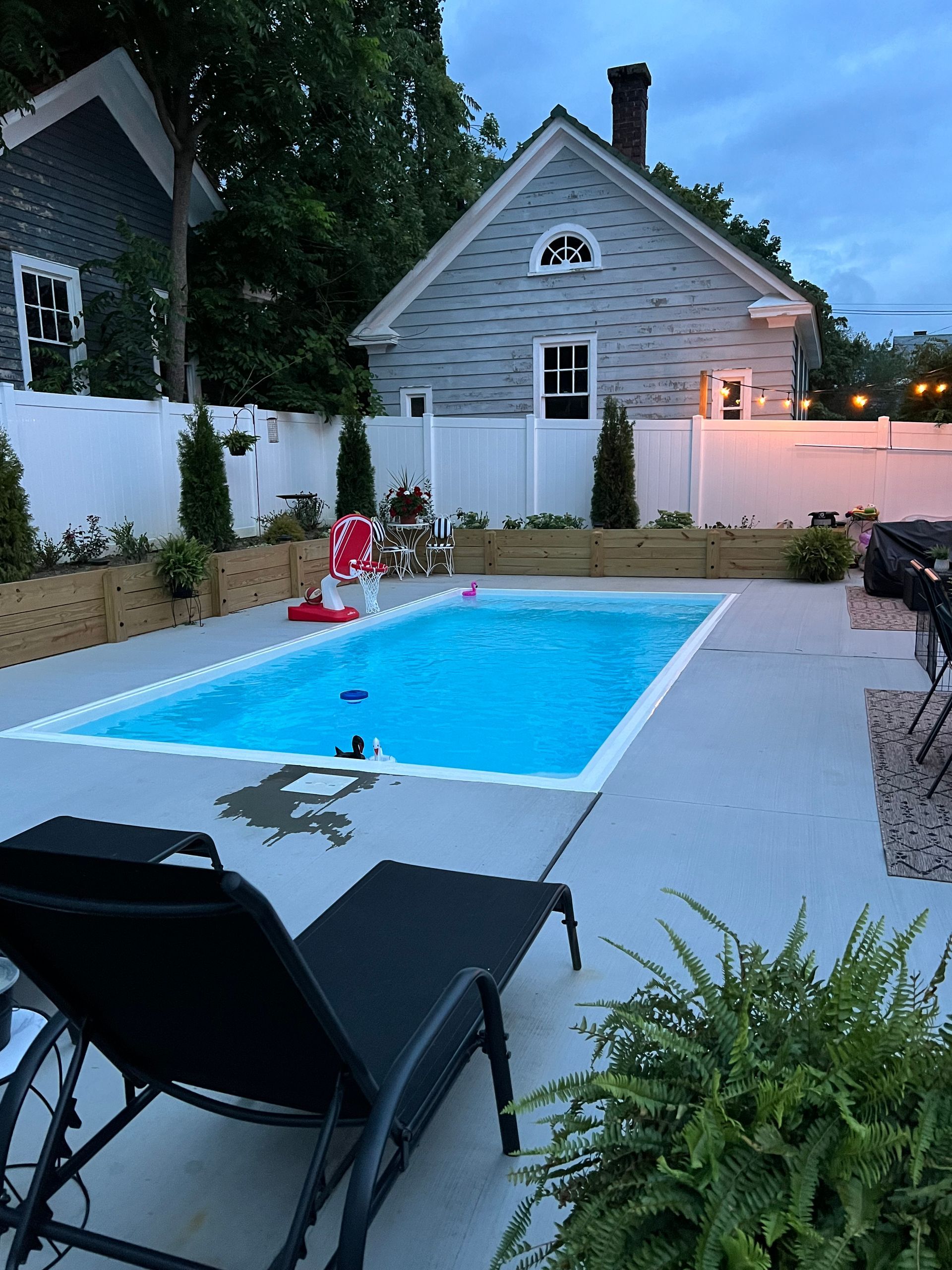 Custom Pools