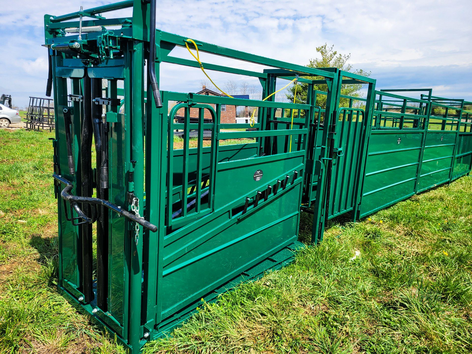 Stationary Livestock Headchute System