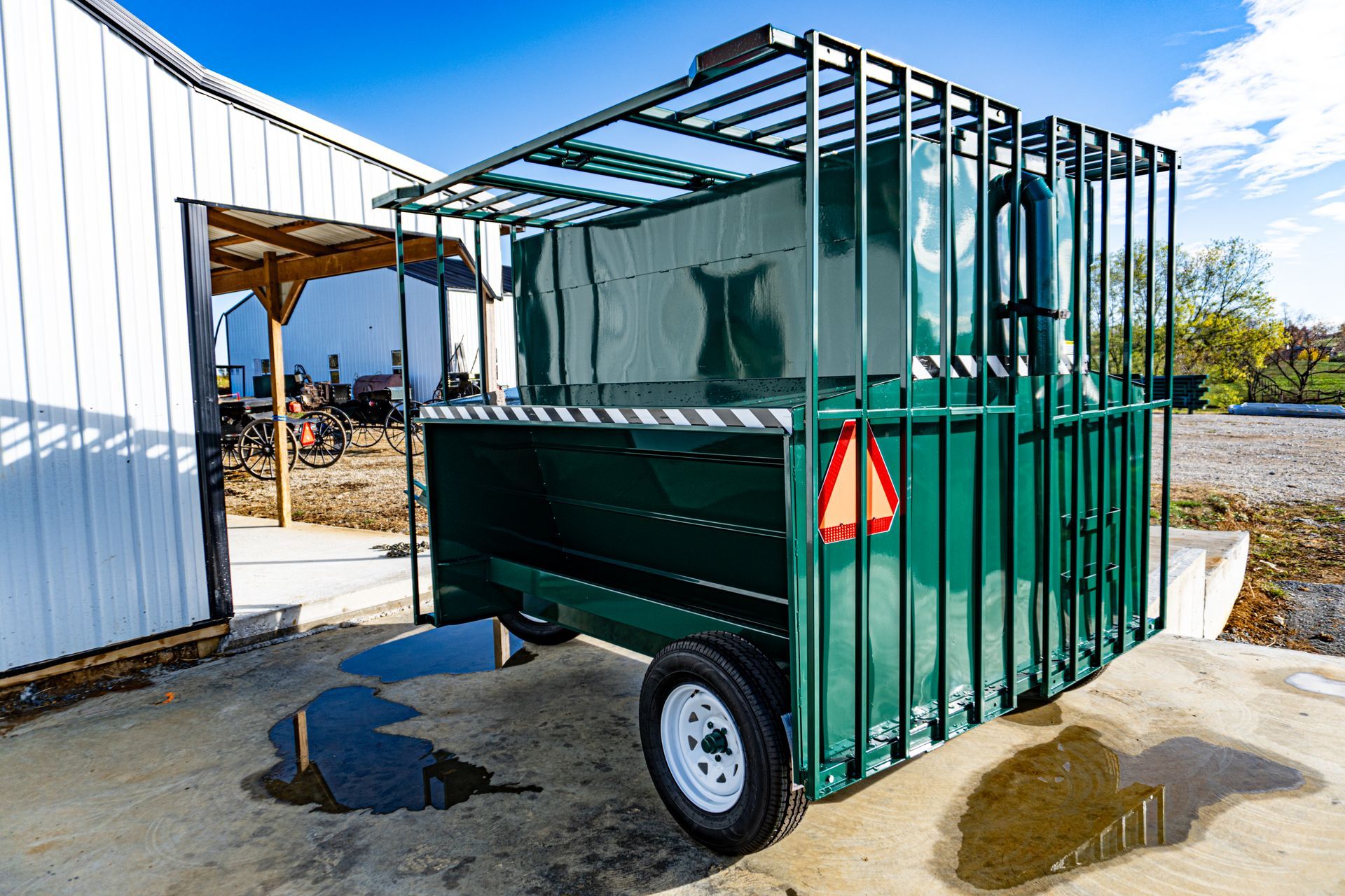 3 Ton Creep Feeder with Racks