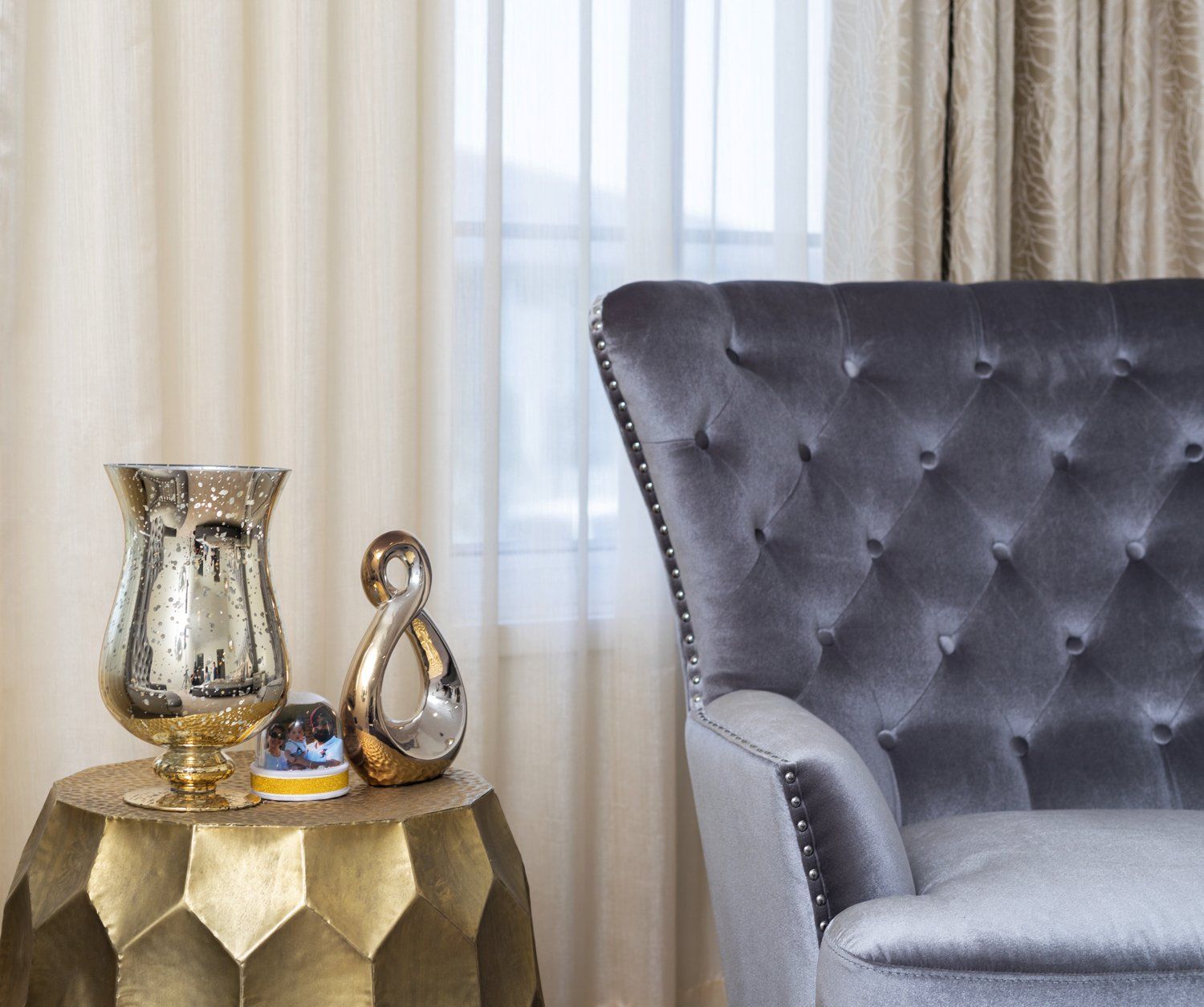 Quality Curtains & Blinds Bilambil